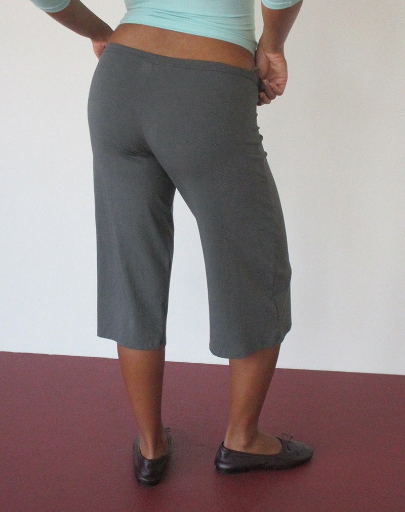 Mino Capri Trouser in Charcoal Grey with Off White Binding view 4