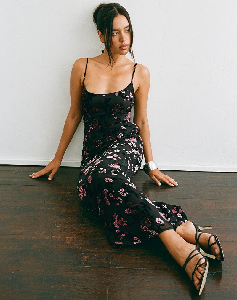 Nismara Maxi Dress in Devore Floral Black